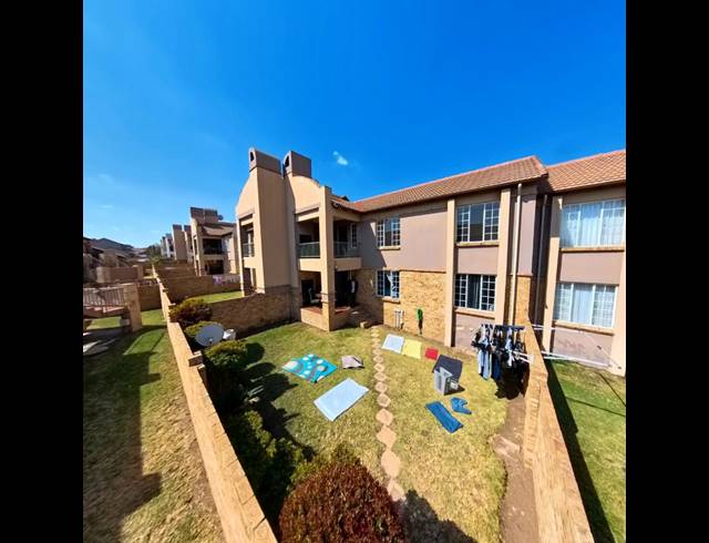 3 BEDROOM APARTMENT FOR SALE IN NOORDWYK